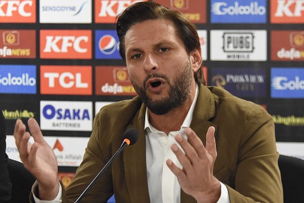 দল নির্বাচন নিয়ে বিস্ফোরক মন্তব্য করলেন শহীদ আফ্রিদি